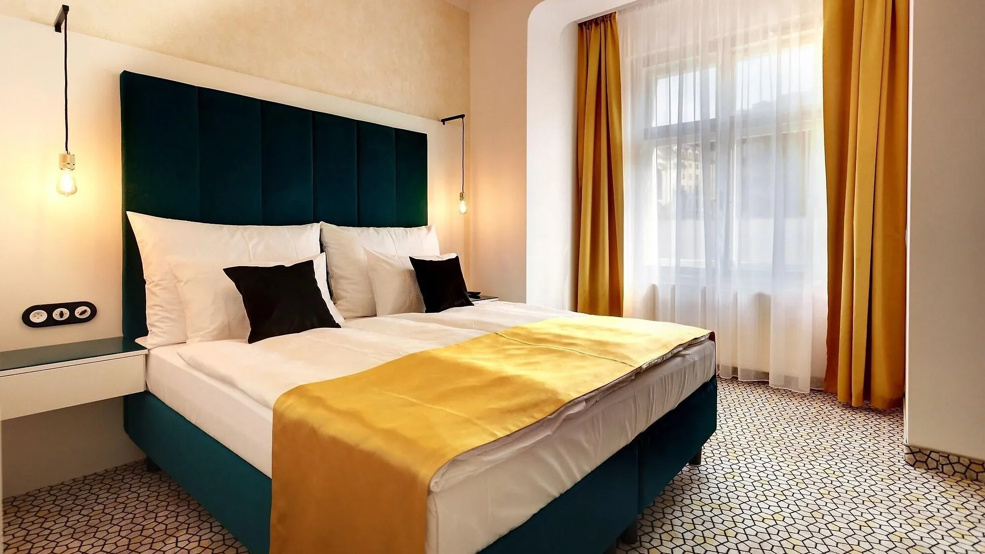Art Deco Wolker By Astoria Hotel & Medical Spa Karlovy Vary 4*,