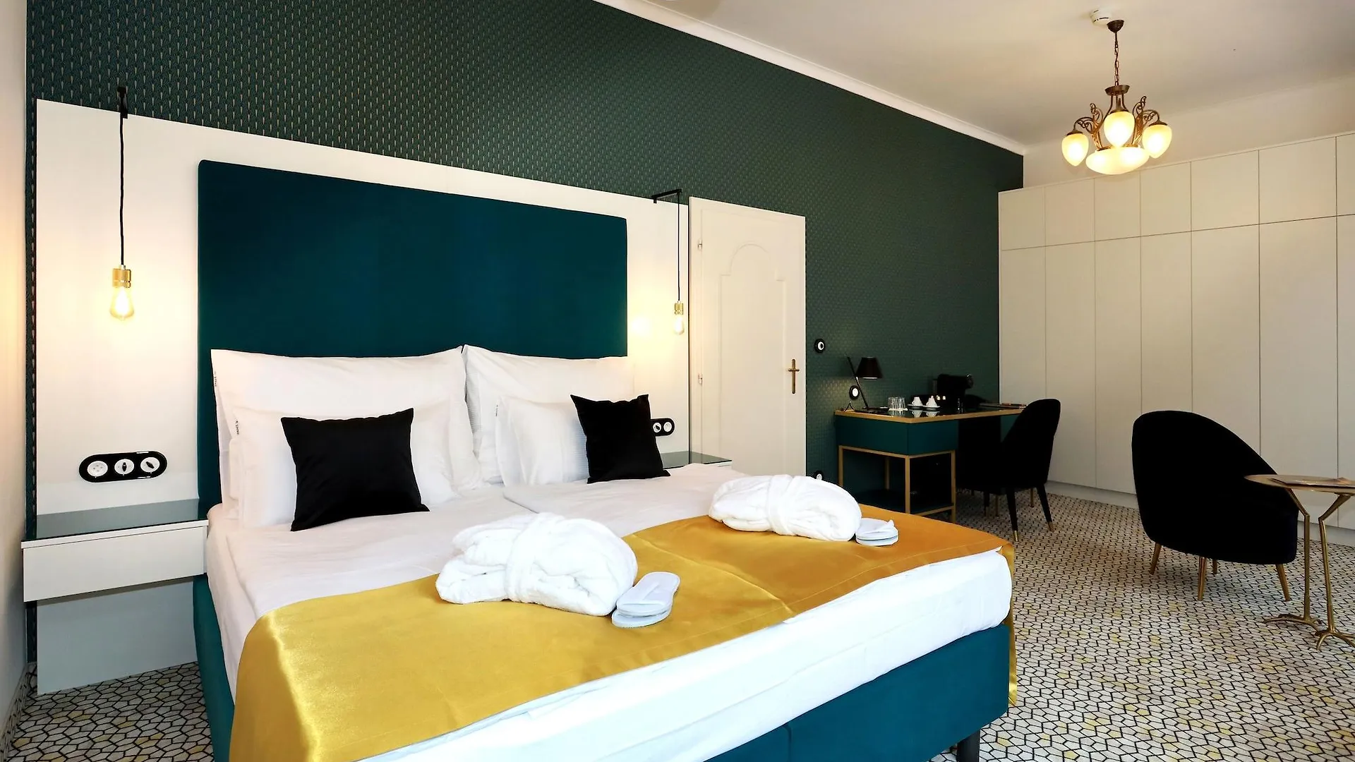 Art Deco Wolker By Astoria Hotel & Medical Spa Karlovy Vary