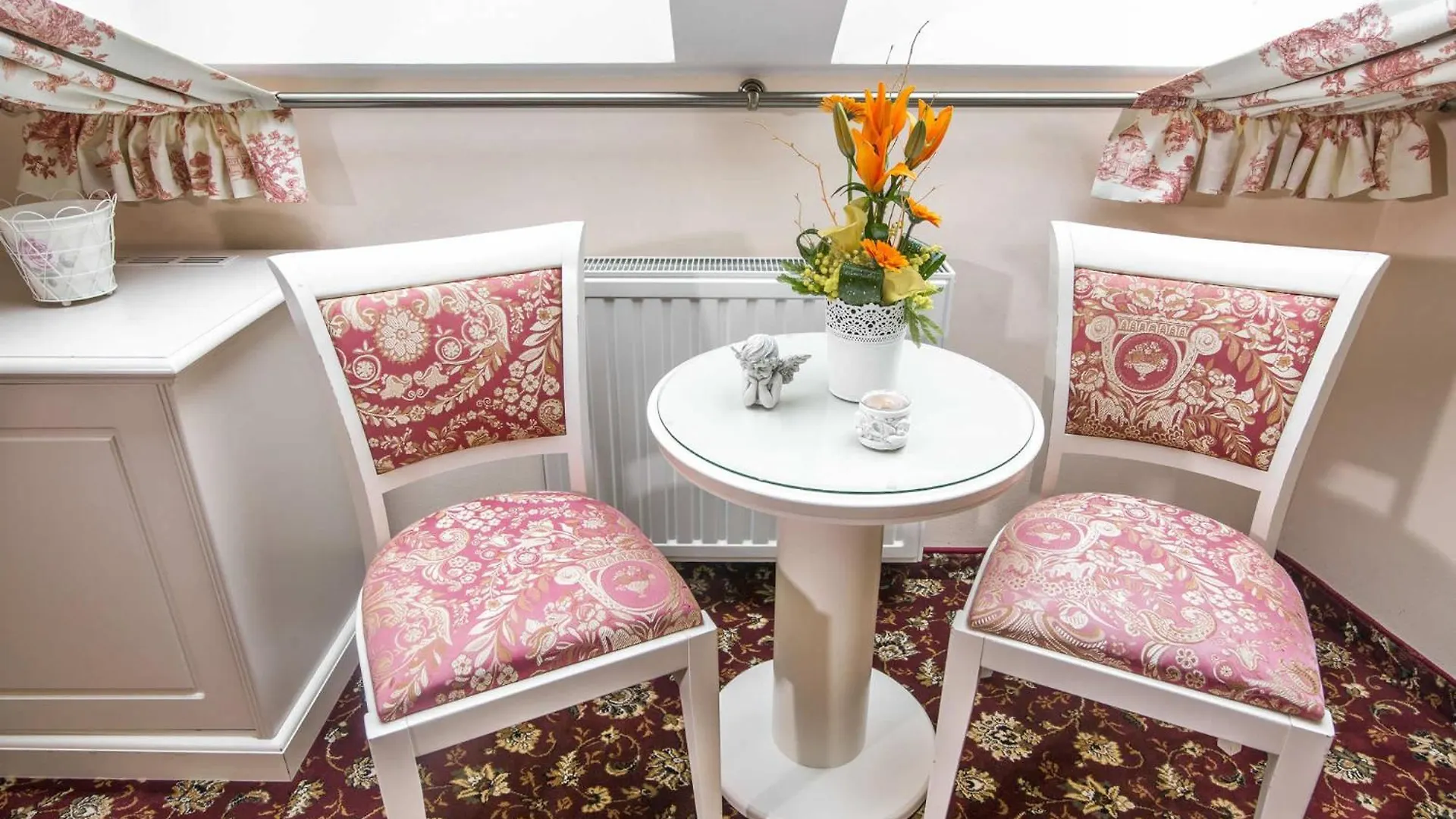 Hotel Karlsbad Grande Madonna 4*,
