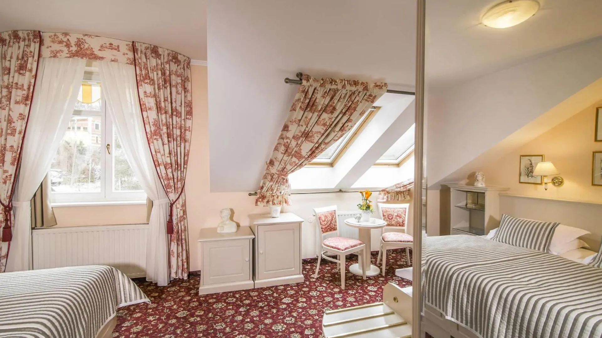 Hotel Karlsbad Grande Madonna 4*,