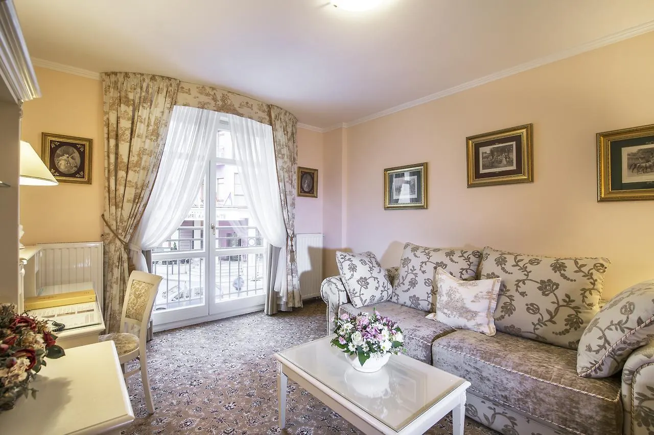 Hotel Karlsbad Grande Madonna