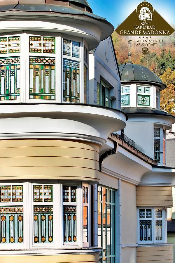 Hotel Karlsbad Grande Madonna 4*,