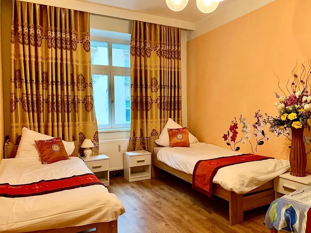Ferienwohnung Blue Rose Apartman Karlsbad Apartment