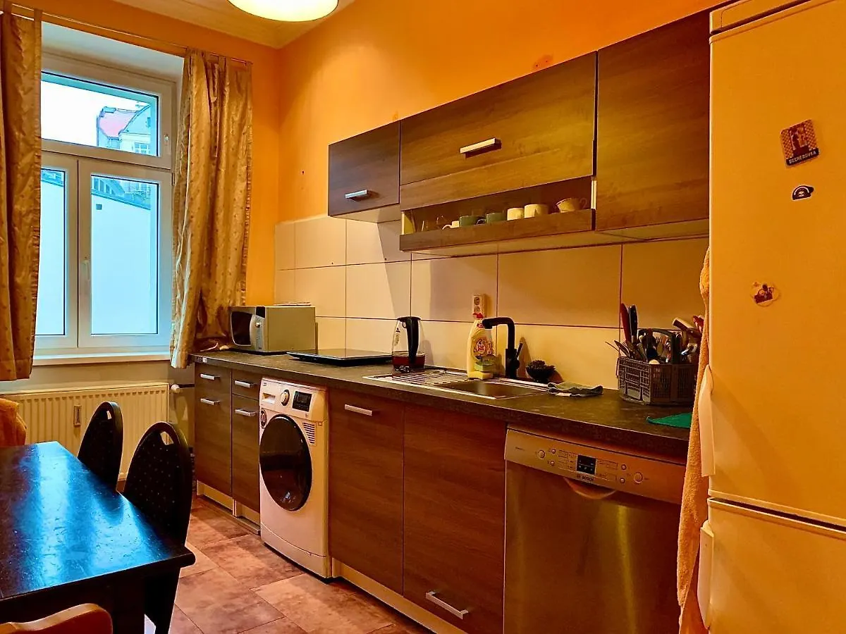 Ferienwohnung Blue Rose Apartman Karlsbad
