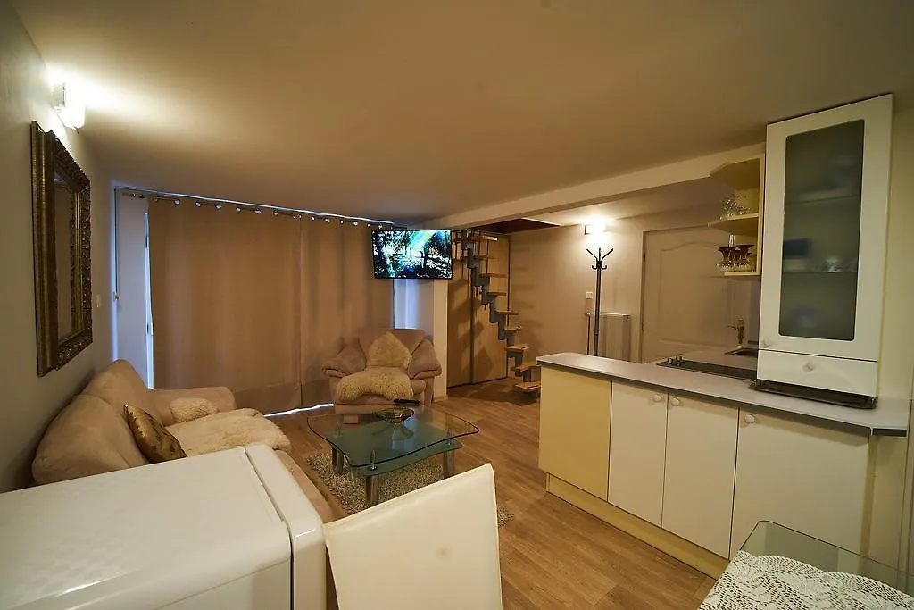 Gasthof Bluestars Apartments Karlsbad