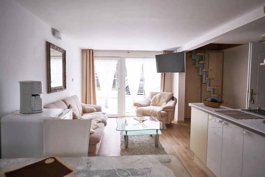Gasthof Bluestars Apartments Karlsbad