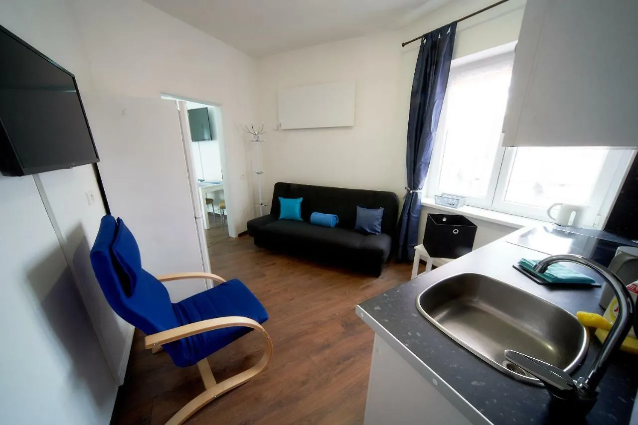 Bluestars Family Apartment Karlovy Vary 0*,