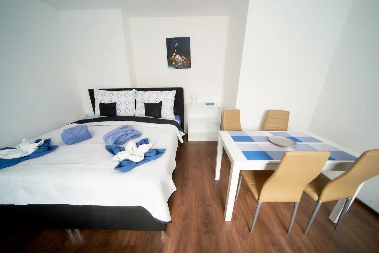 Bluestars Family Apartment Karlovy Vary