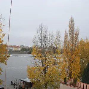 Apartman Na Kampe Апартаменты Прага