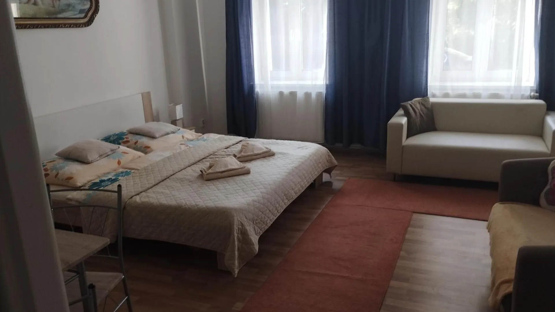 Апартаменты Bluestars Home Карловы Вары