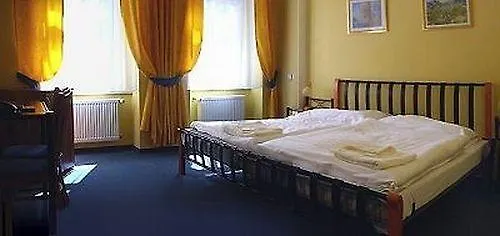 Hotel Boston Karlovy Vary 3*,  Csehország