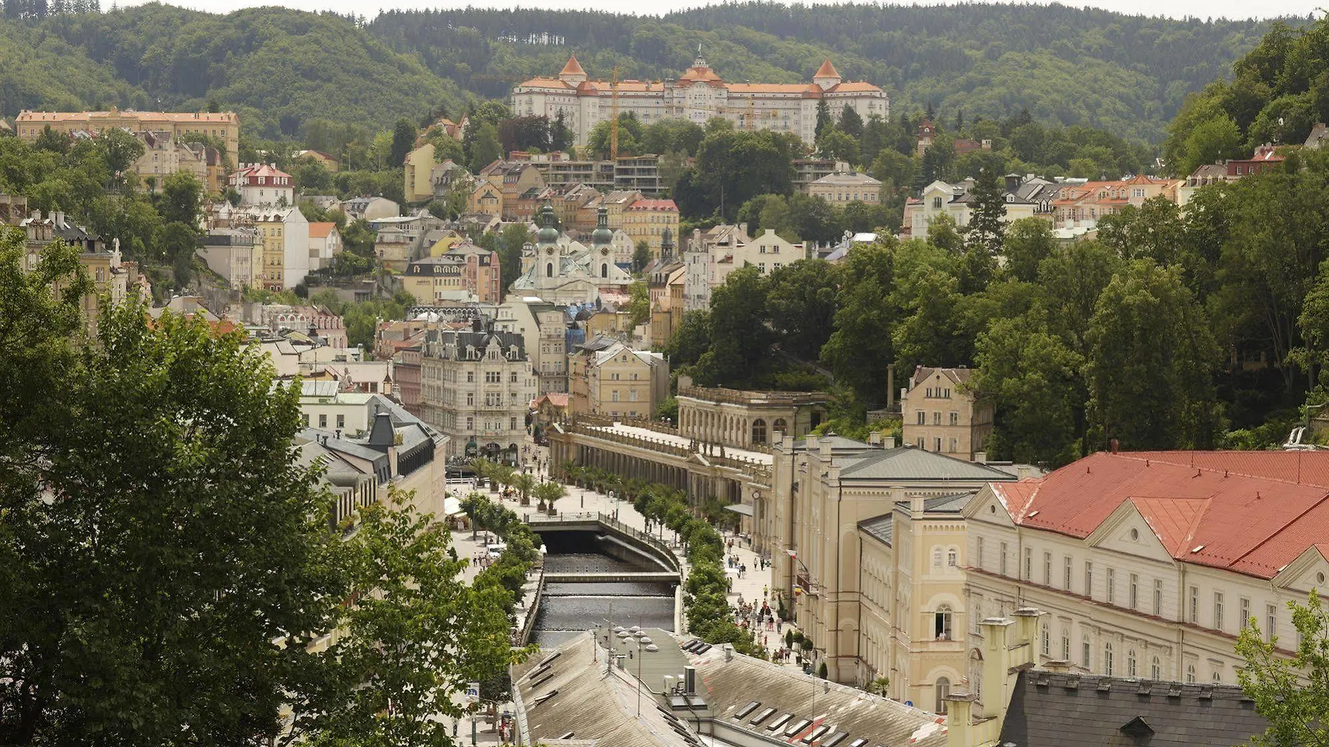 Hotel Boston Karlovy Vary 3*,
