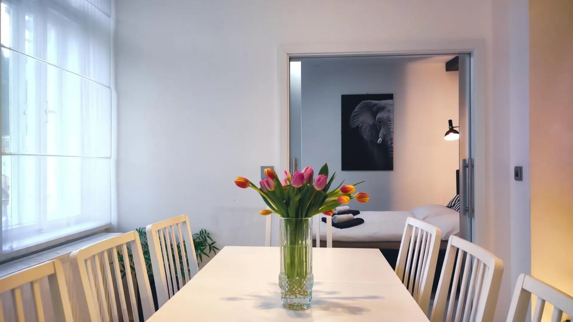 Boutique Apartment Owned By Emperor Peter The Great With 2 Balconies & Jacuzzi Karlsbad