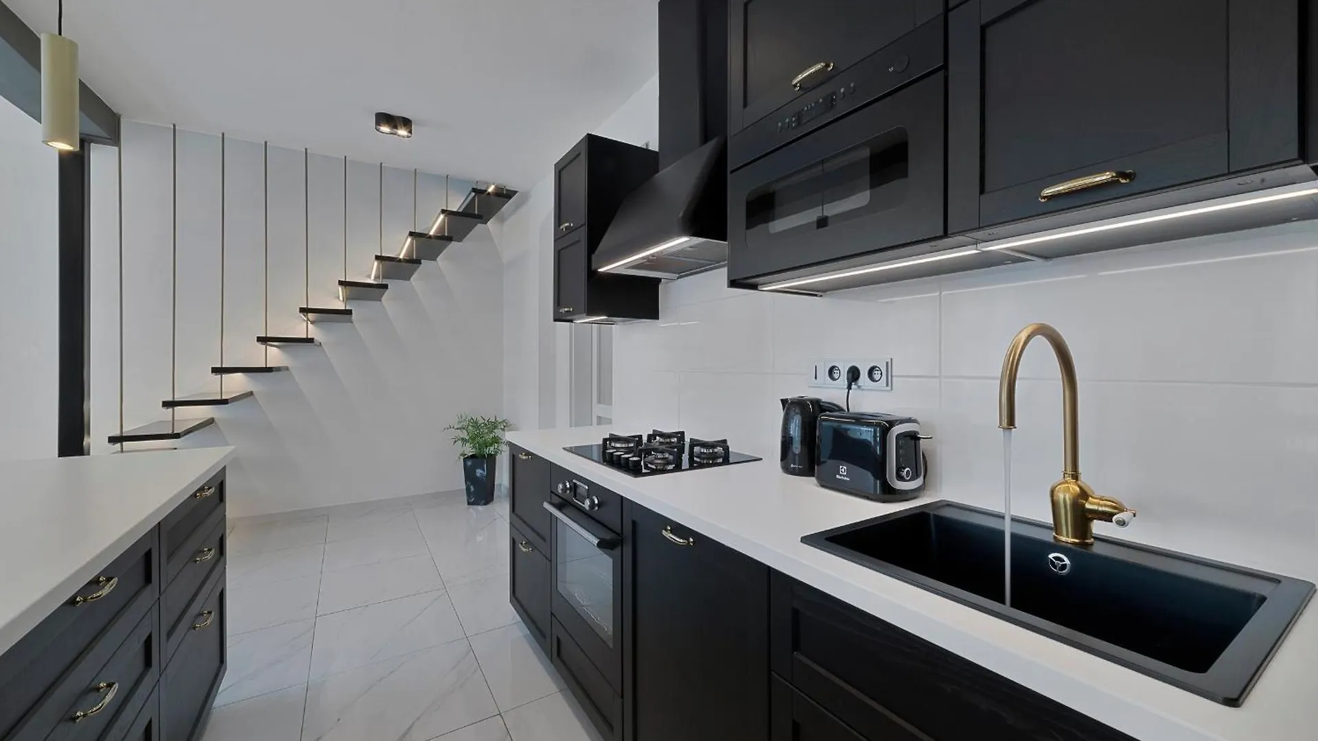 Boutique Apartment Owned By Emperor Peter The Great With 2 Balconies & Jacuzzi Karlsbad 0*,
