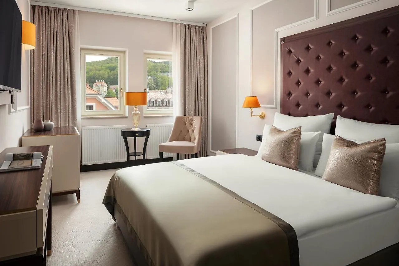 Boutique Hotel Saxonia Karlowe Wary 4*,  Czechy