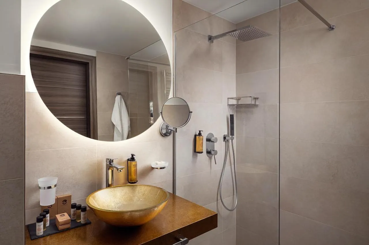 Boutique Hotel Saxonia Karlowe Wary
