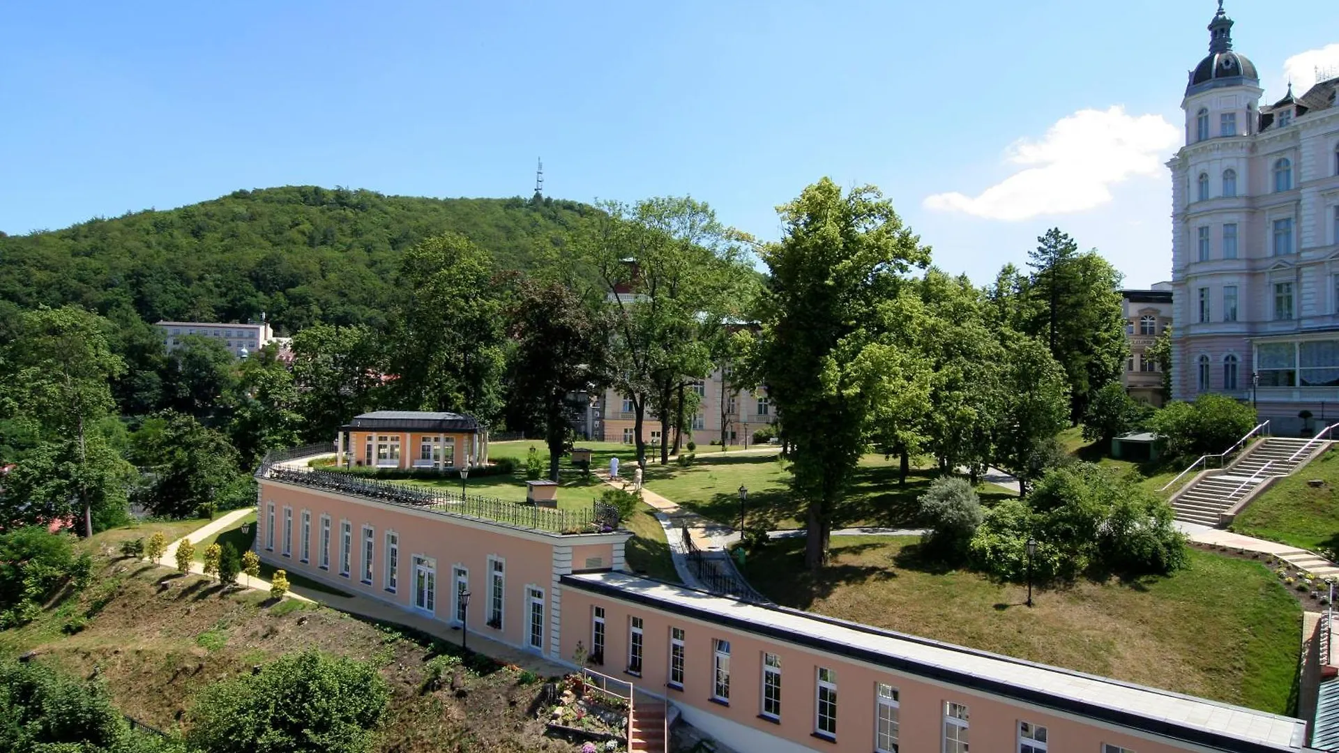 Hotel Bristol Georgy House Karlsbad