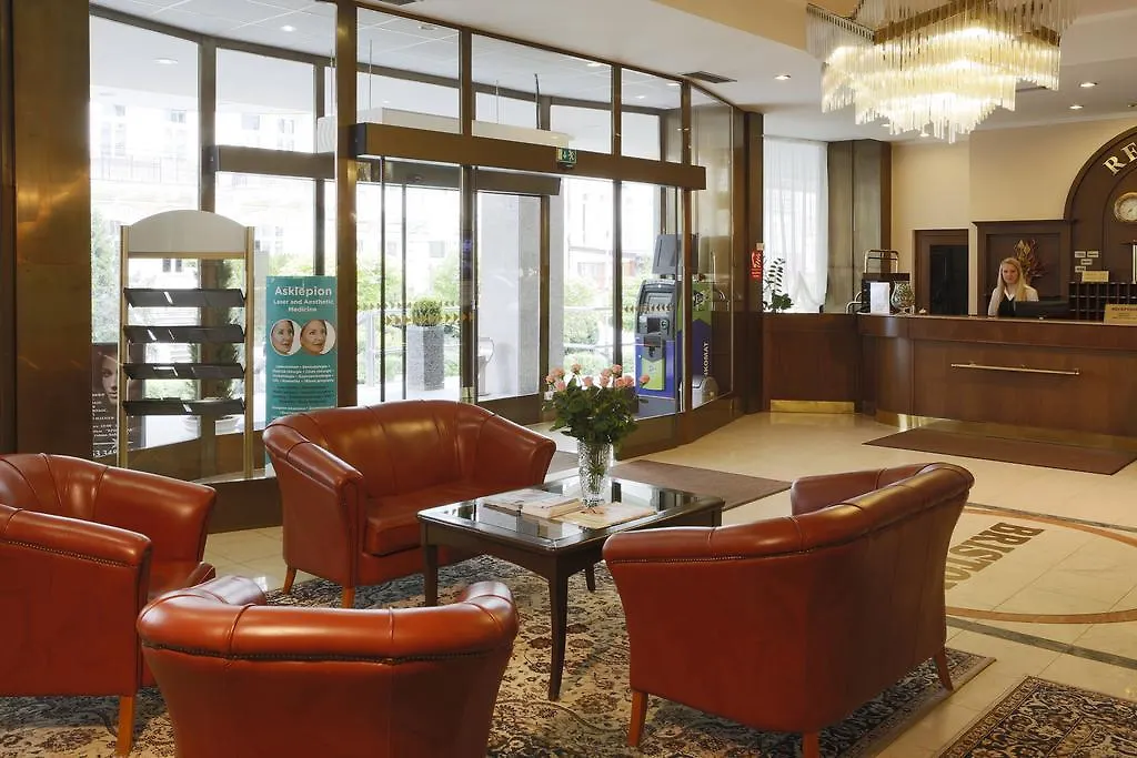 Hotel Bristol Карловы Вары 4*,  Чехия
