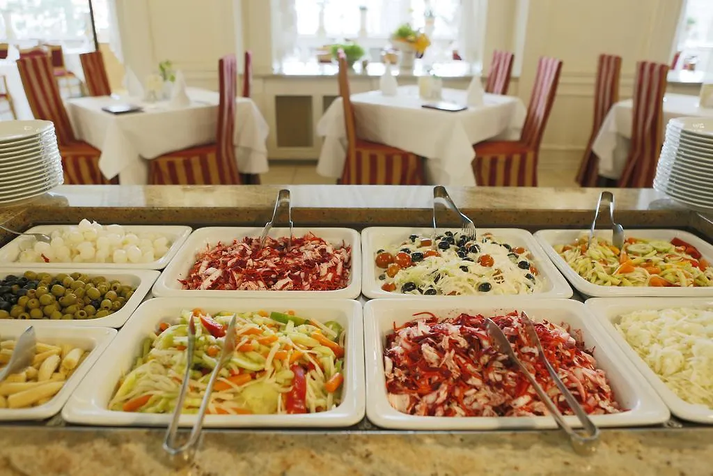Hotel Bristol Карловы Вары