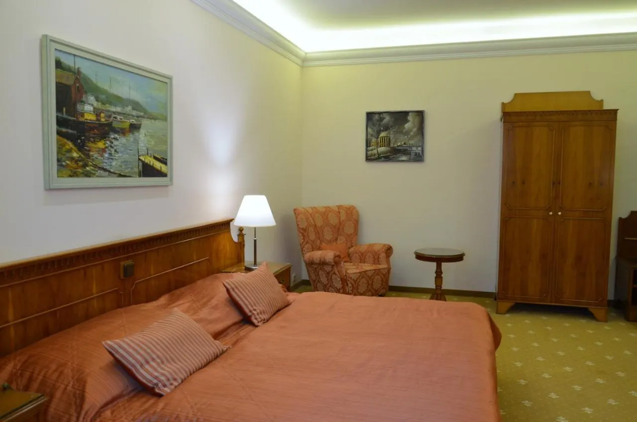 Hotel Bristol Kralovska Vila Karlsbad