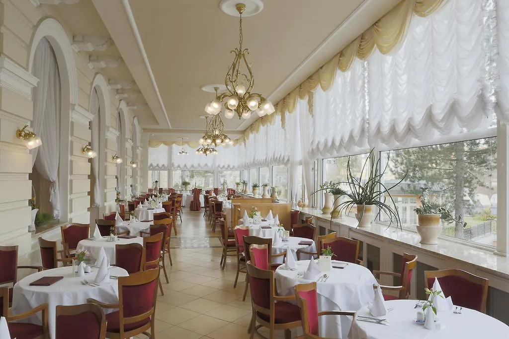 Hotel Bristol Kralovska Vila Karlsbad