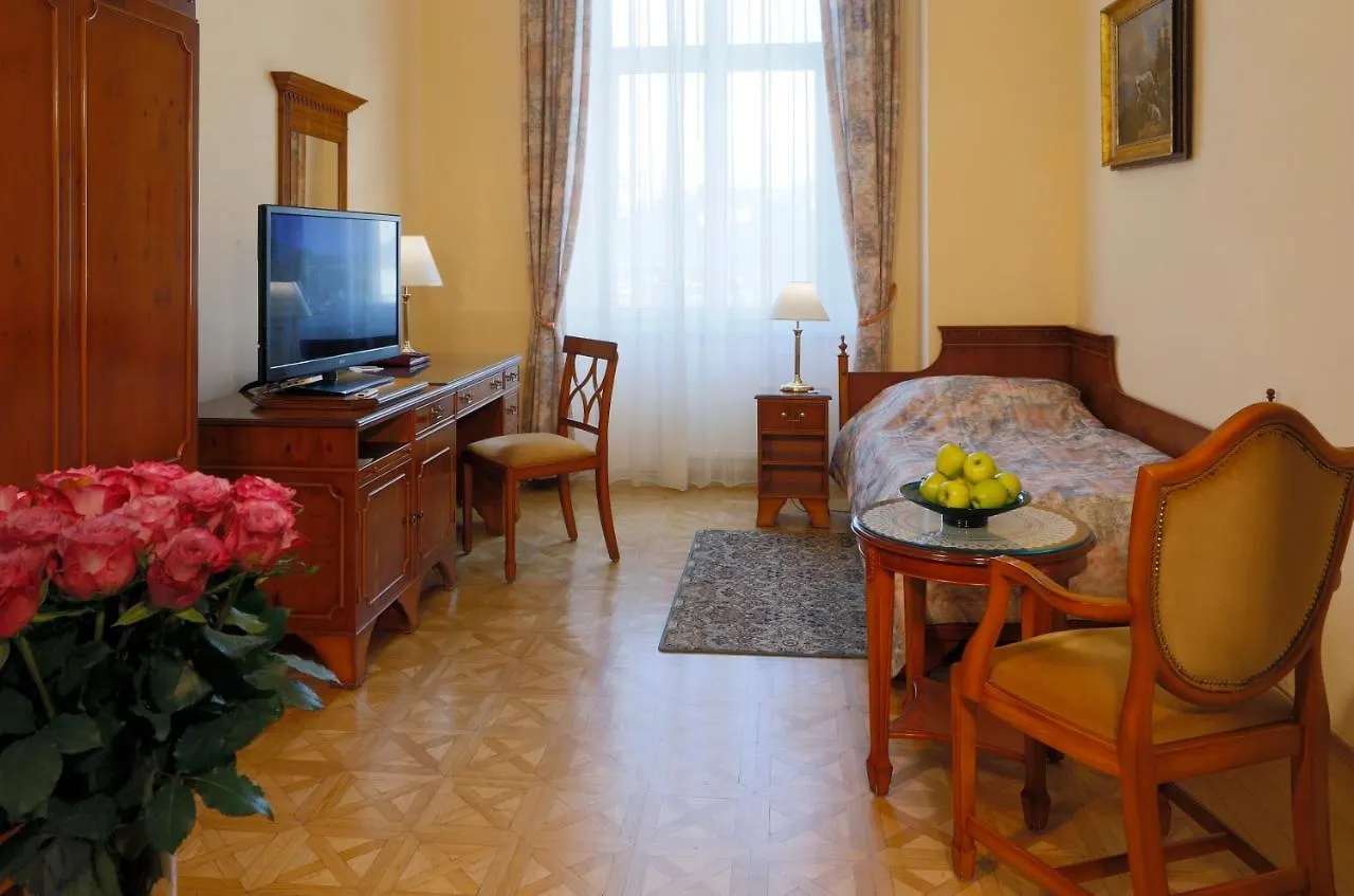 Bristol Kralovska Vila Karlsbad 4*,