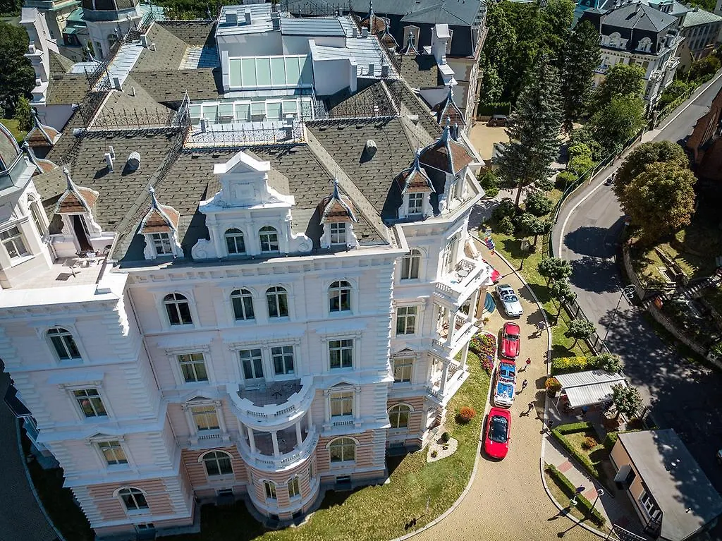 **** Отель Bristol Palace Karlovy Vary Чехия