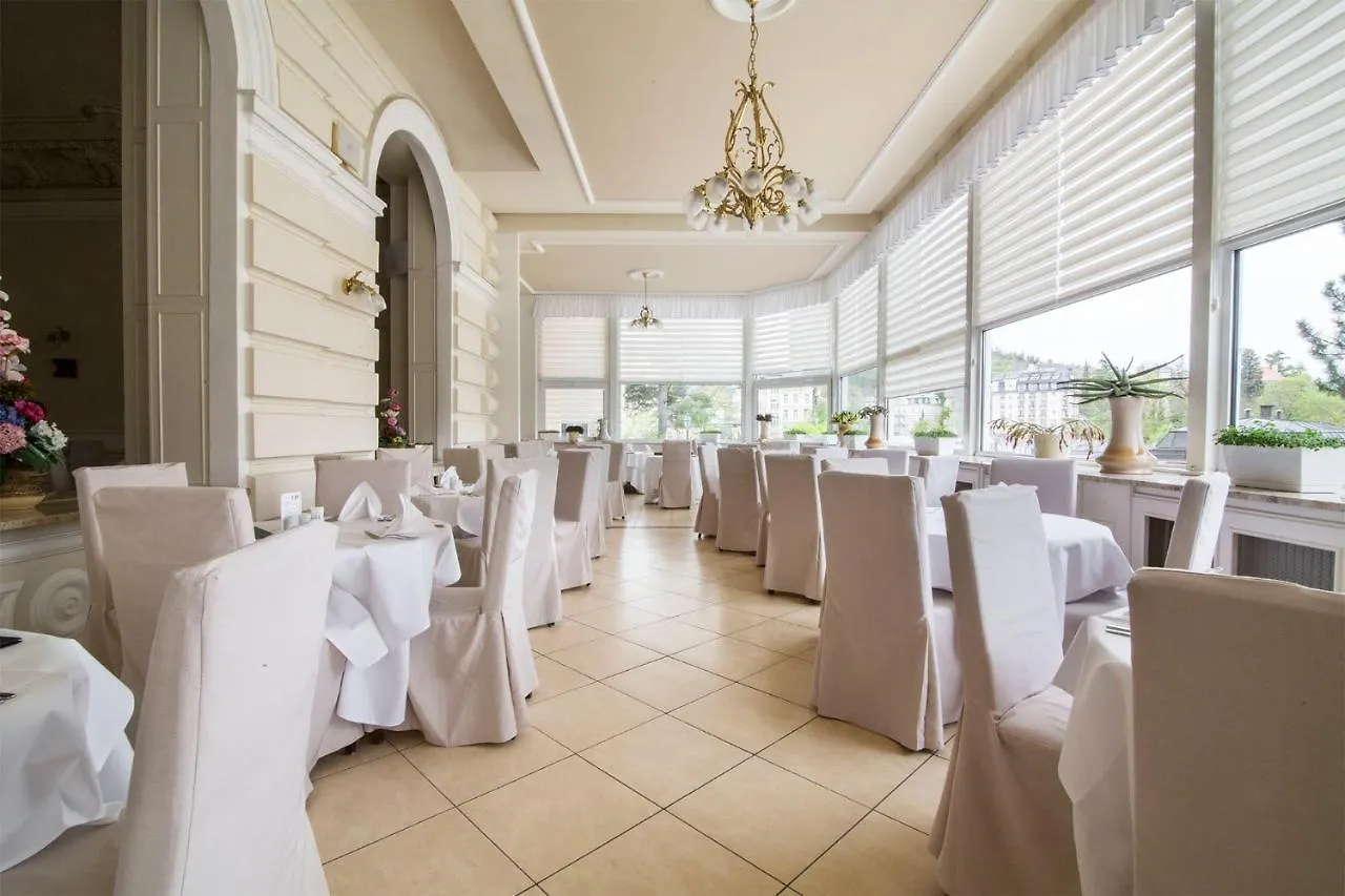 Отель Bristol Palace Karlovy Vary