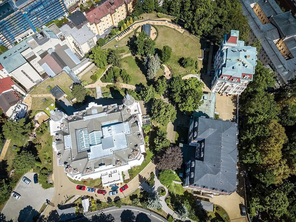 Hotel Bristol Vila Tereza Karlsbad 4*,  Tschechische Republik