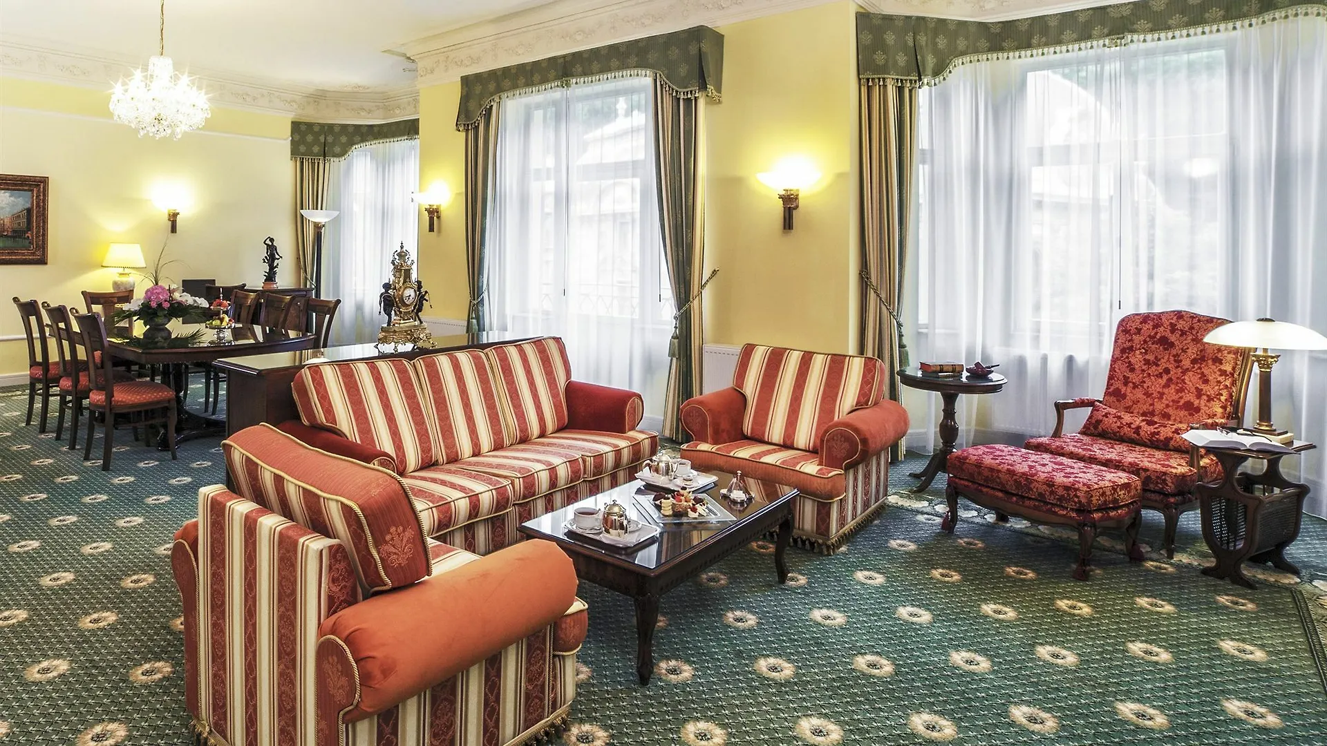 Carlsbad Plaza Medical Spa & Wellness Hotel Karlsbad