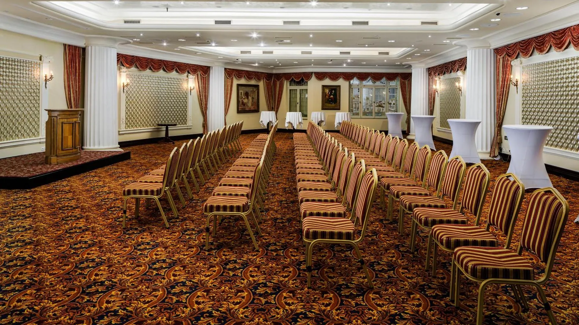 Carlsbad Plaza Medical Spa & Wellness Hotel Karlovy Vary