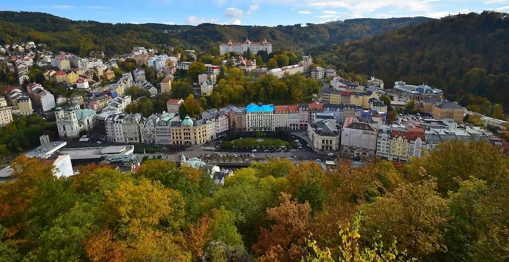 Interhotel Central Karlsbad 4*,