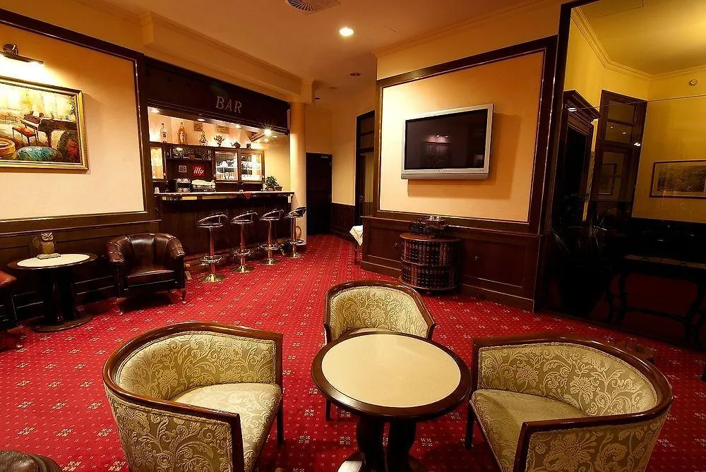 Отель Interhotel Central Карловы Вары