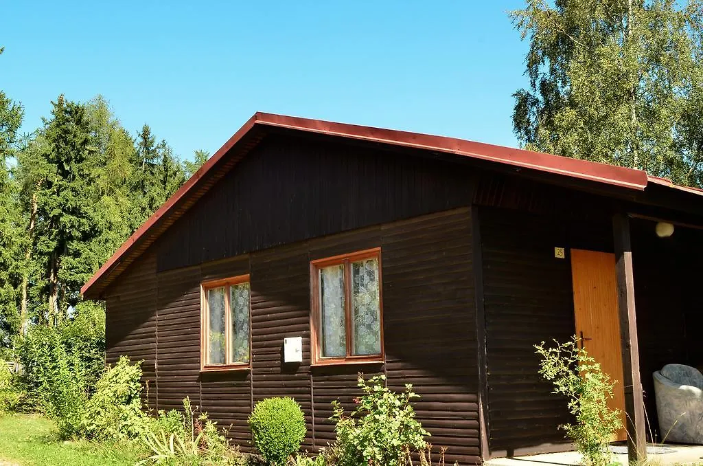 ** Kompleks wypoczynkowy Camp Vary - Vitkova Hora - Veitsberg Karlowe Wary Czechy