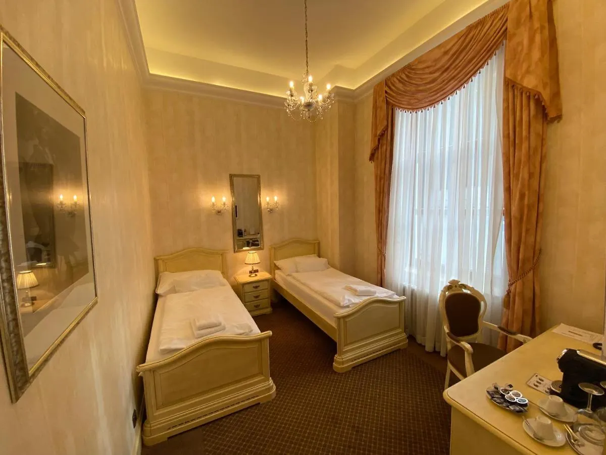 ****  Hotel Chateau Cihelny Карловы Вары Чехия