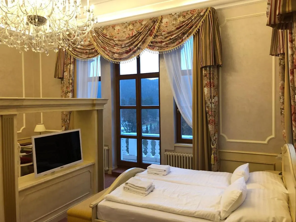 Hotel Chateau Cihelny Карловы Вары