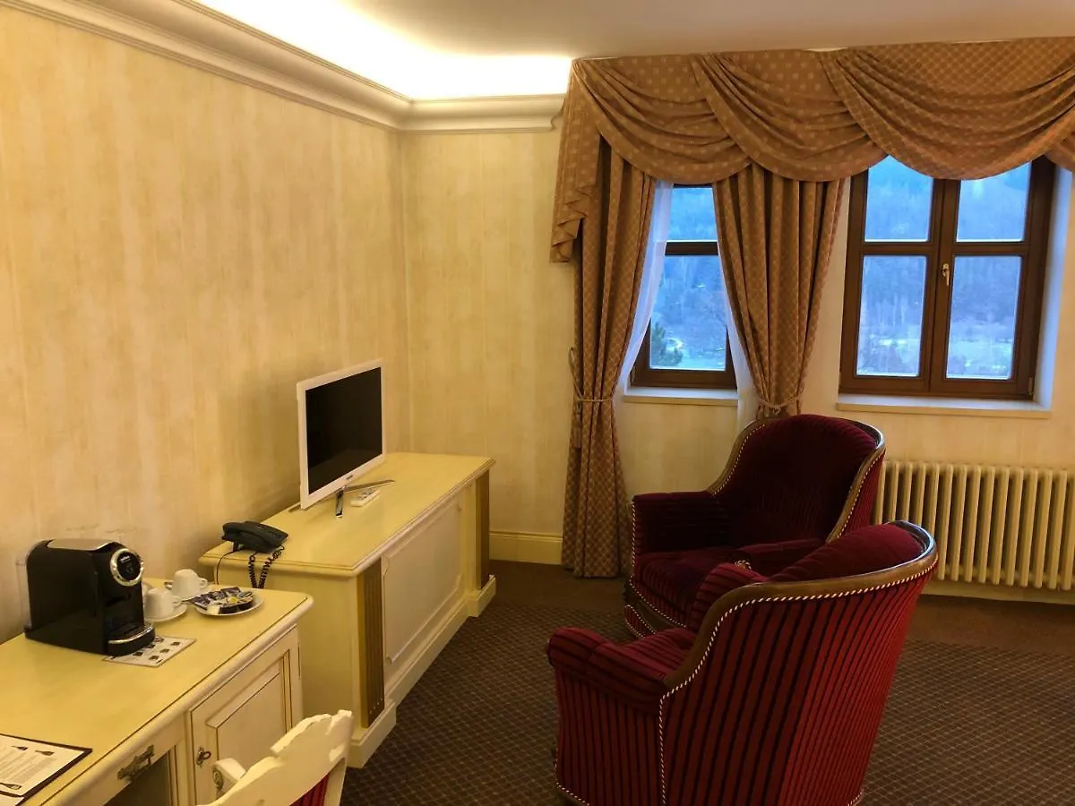 Hotel Chateau Cihelny Карловы Вары