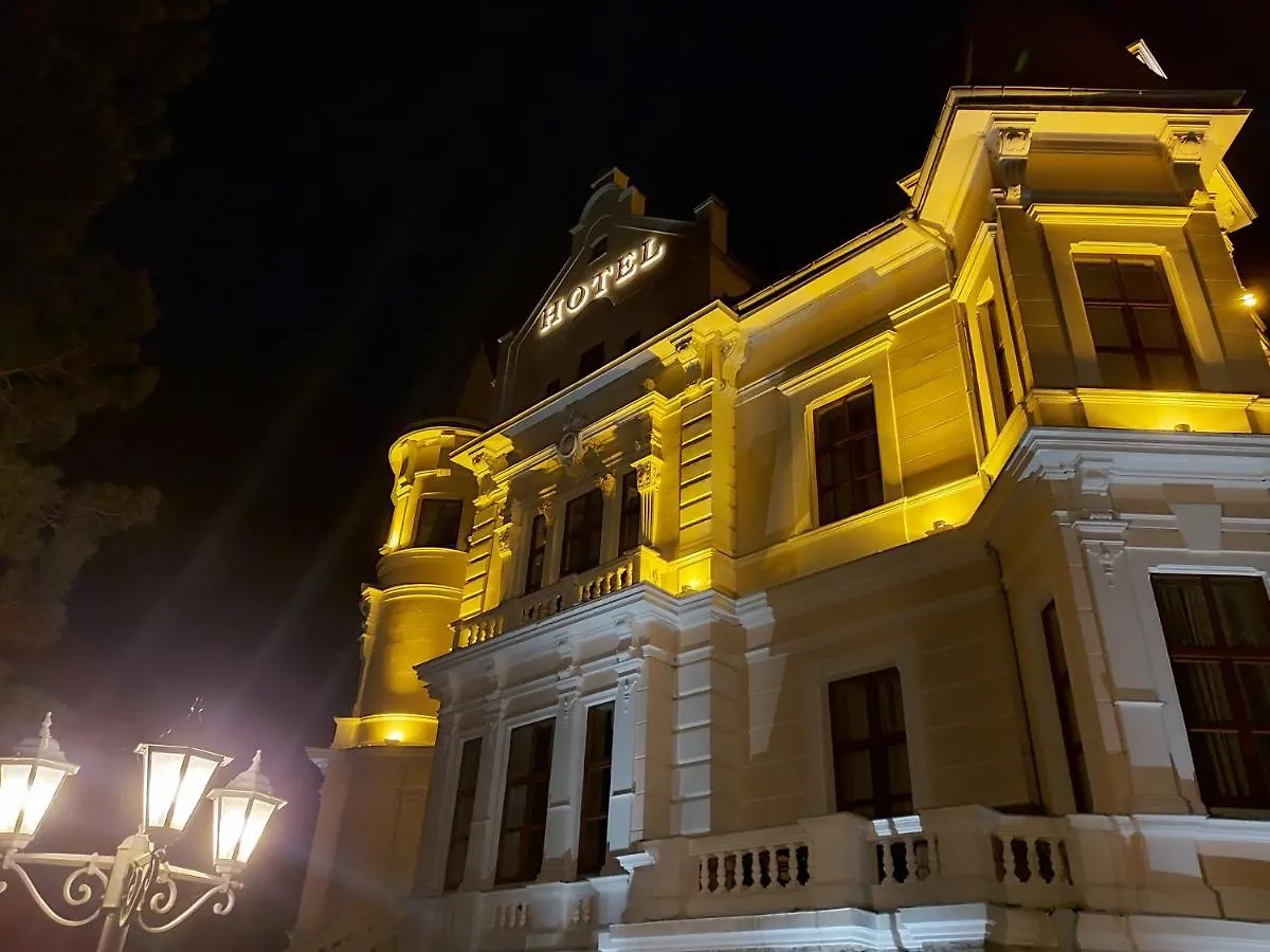 Hotel Chateau Cihelny Карловы Вары