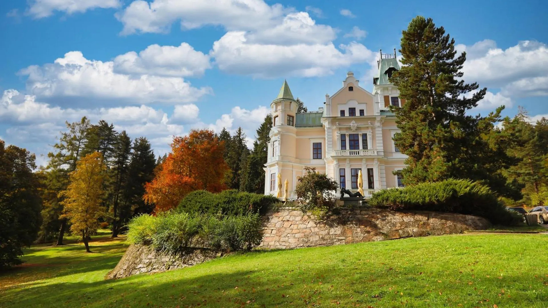 Hotel Chateau Cihelny Карловы Вары