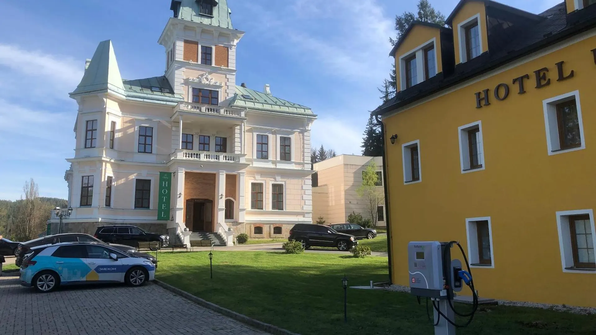 ****  Hotel Chateau Cihelny Карловы Вары Чехия