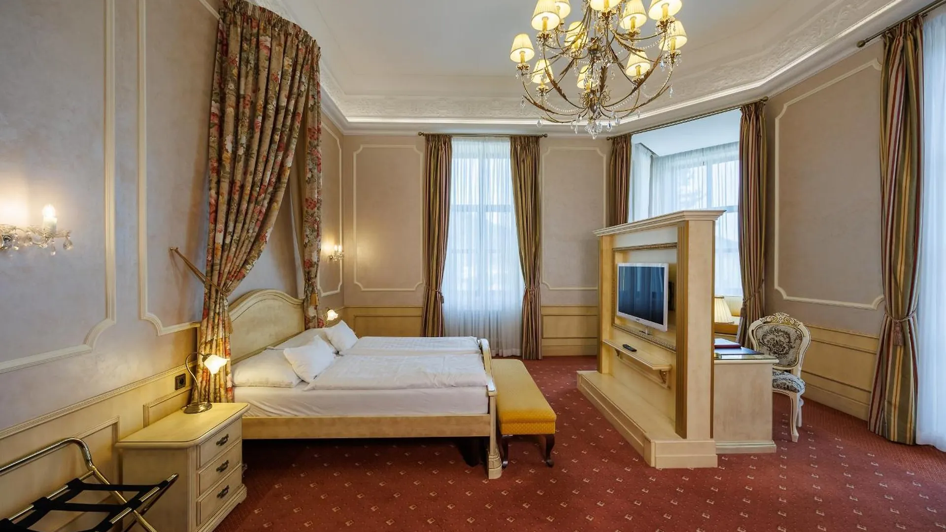 Hotel Chateau Cihelny Карловы Вары Чехия