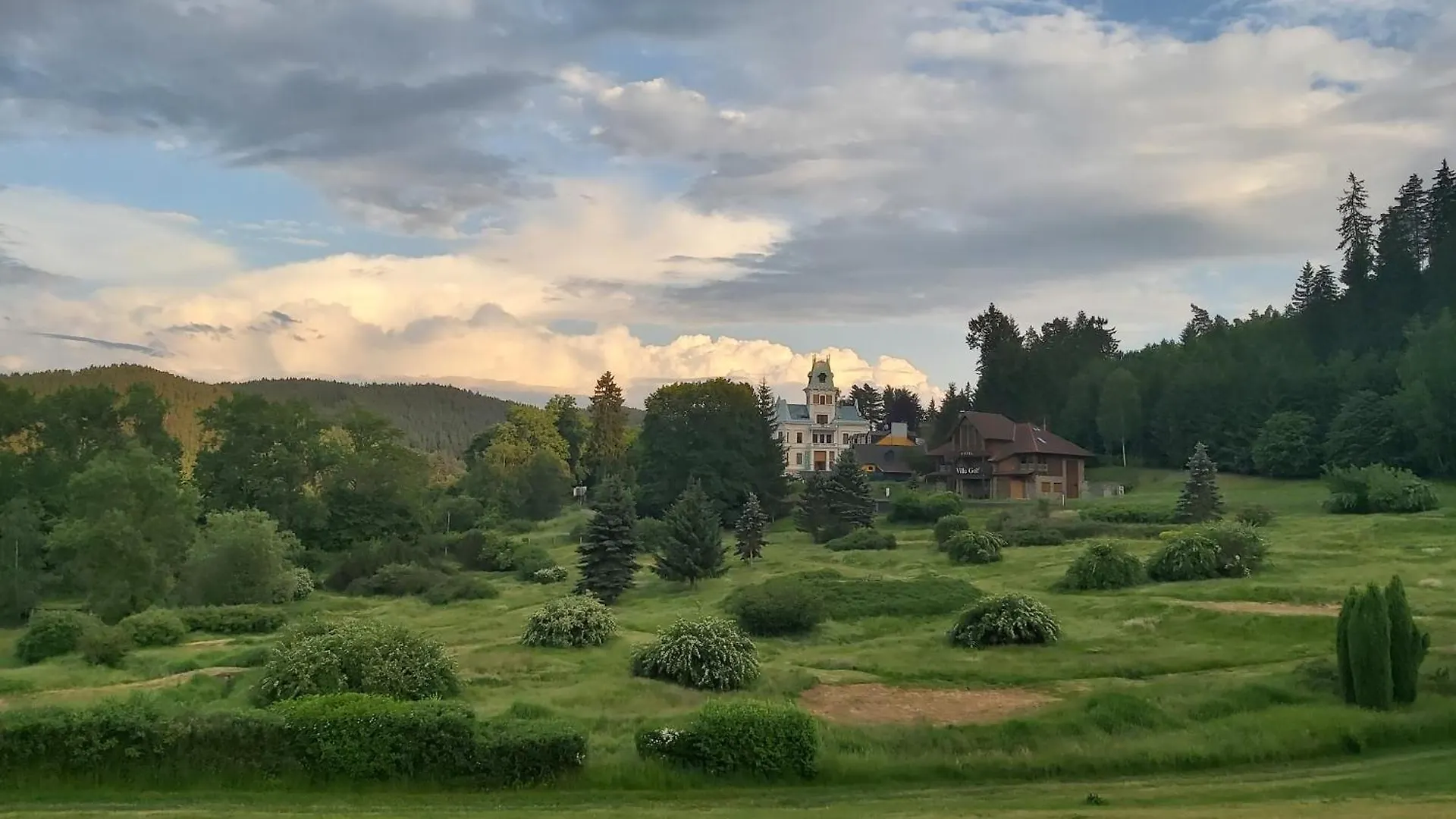 Hotel Chateau Cihelny Karlsbad 4*,