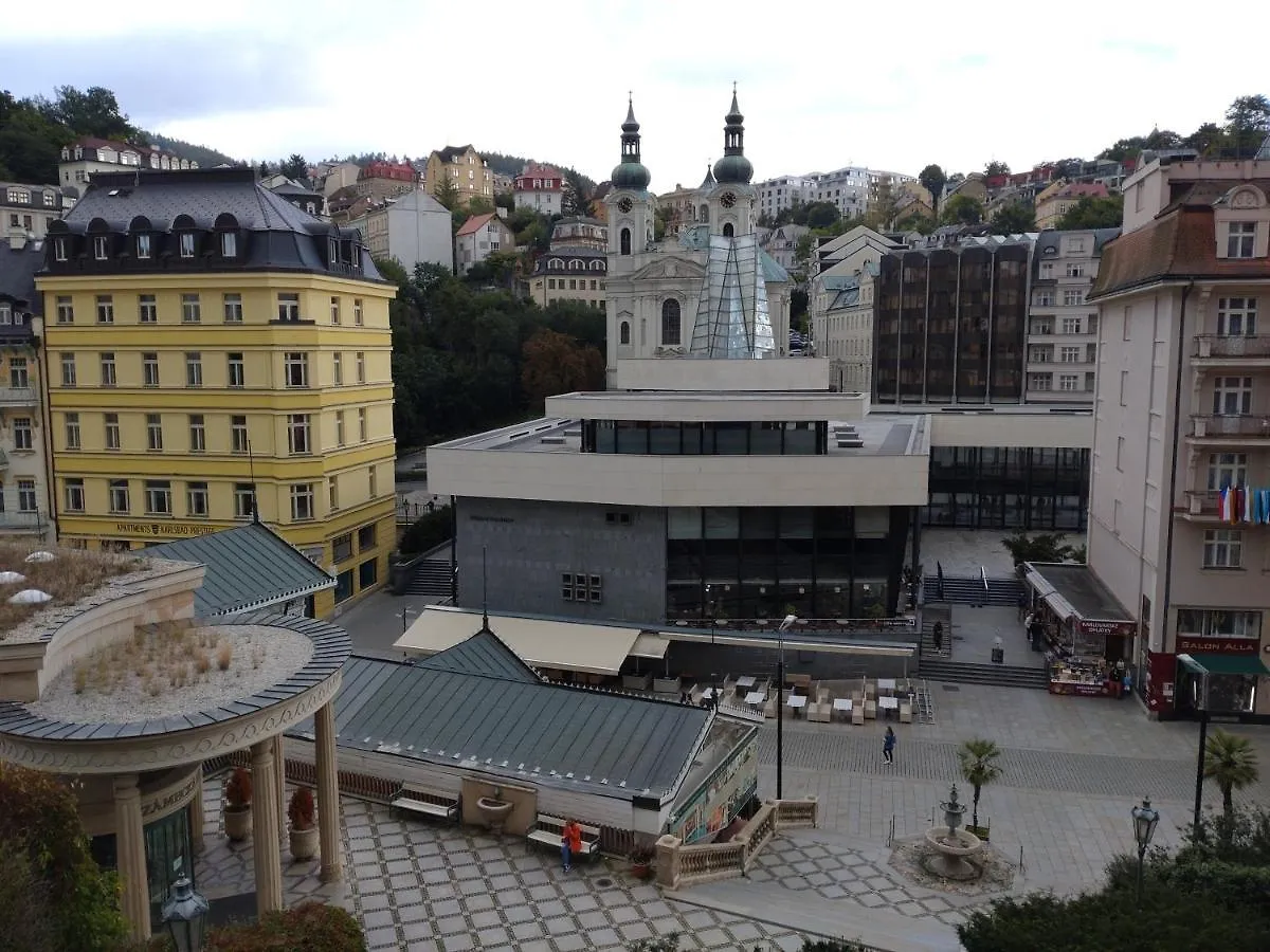 Hotel Chebsky Dvur - Egerlander Hof Karlovy Vary