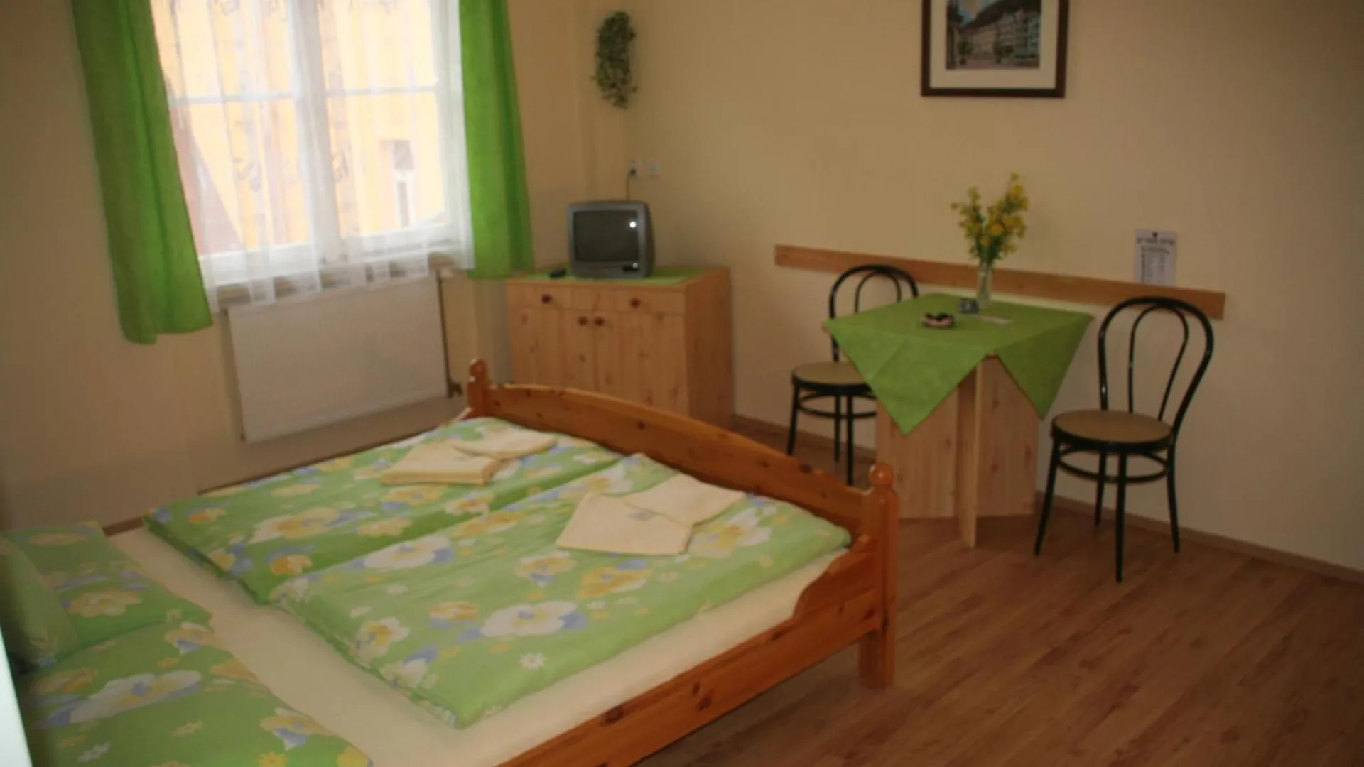 Hotel Chebsky Dvur - Egerlander Hof Karlovy Vary
