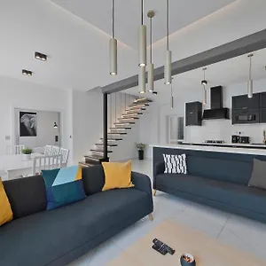 https://boutique-apartment-owned-by-emperor-peter-the-great.marianskelaznehotels.net