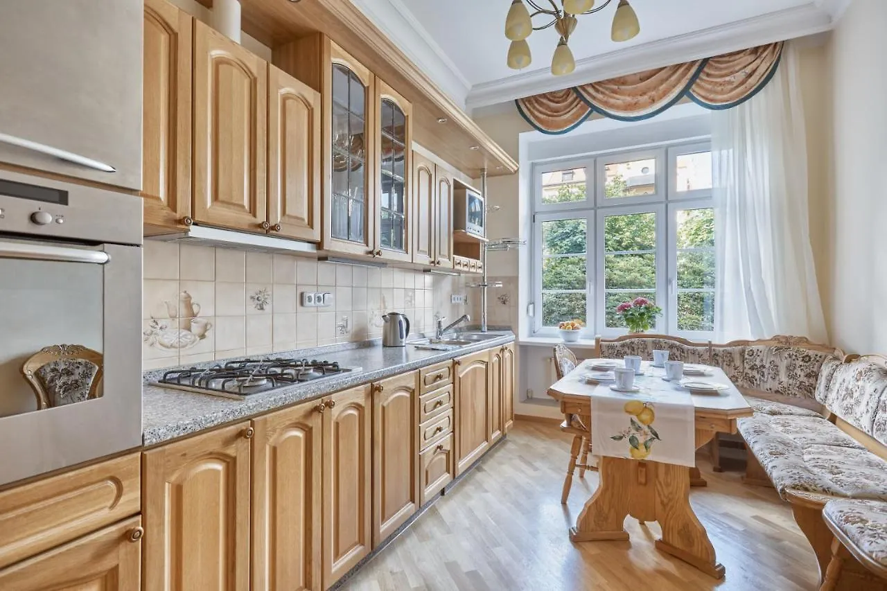 Villa Deluxe Apartments Karlsbad