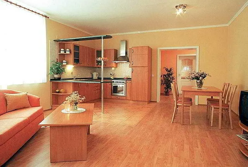 Hotel Derby Karlsbad 3*,