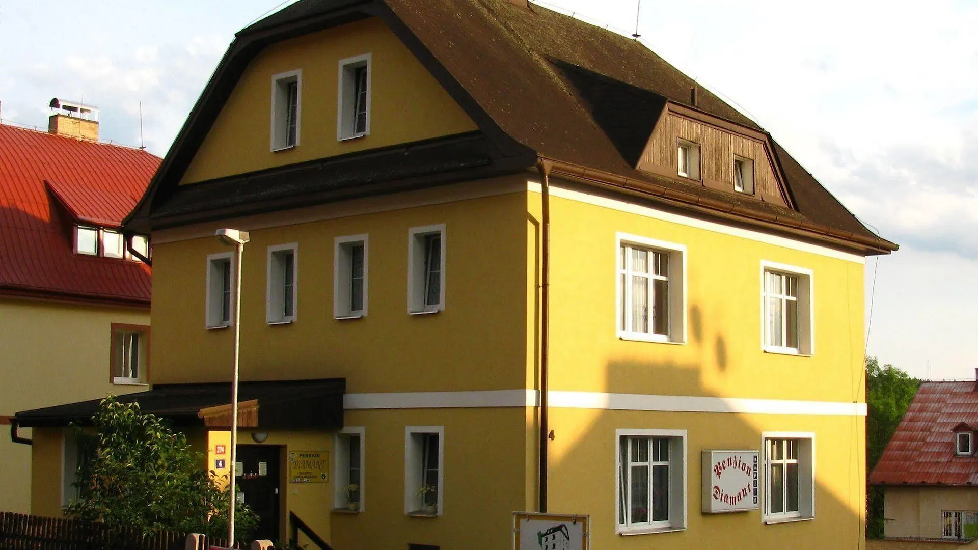 Gasthaus Diamant Karlovy Vary Gasthof