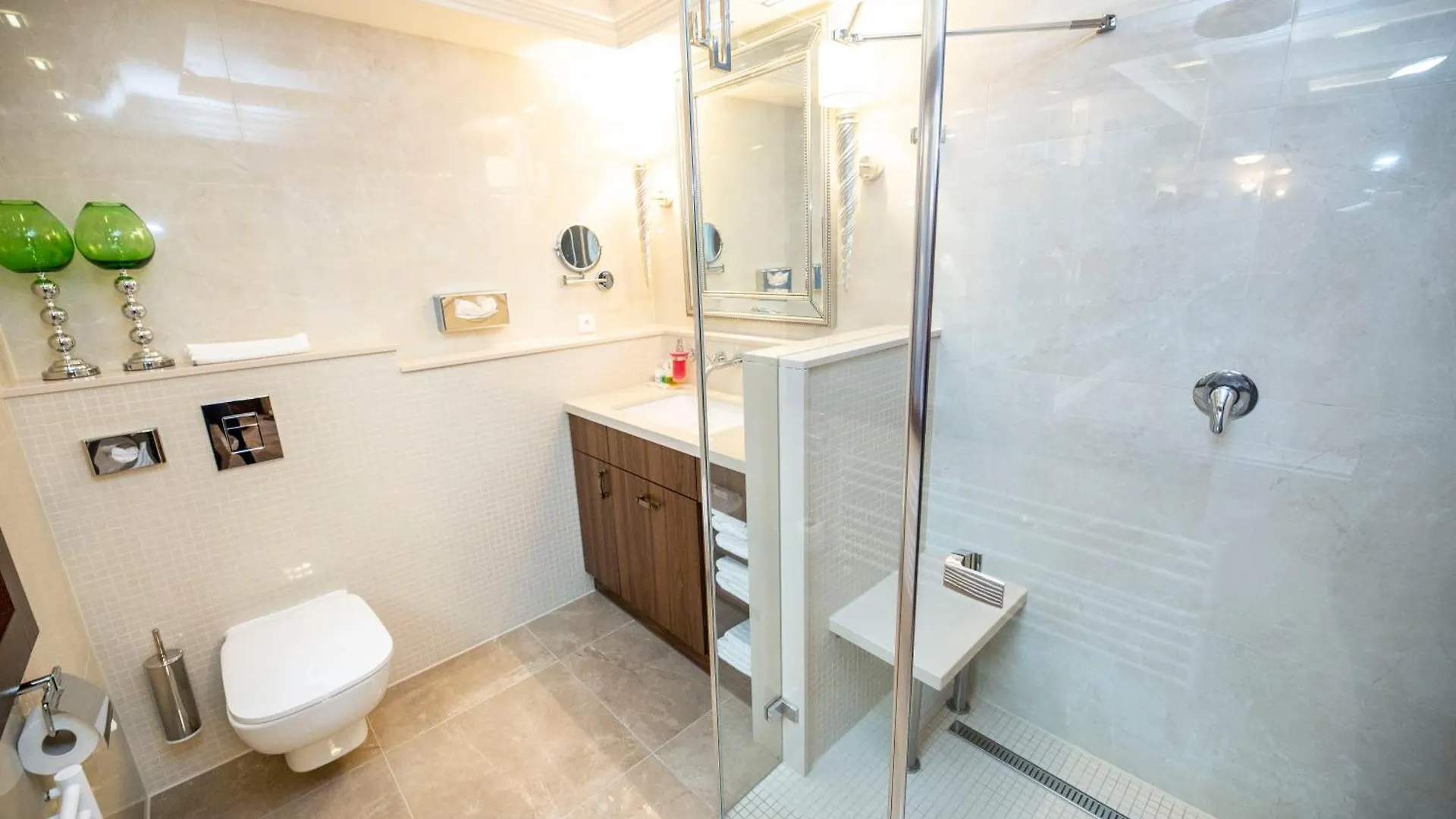 Hotel Dvorana Karlsbad 4*,  Tsjechië