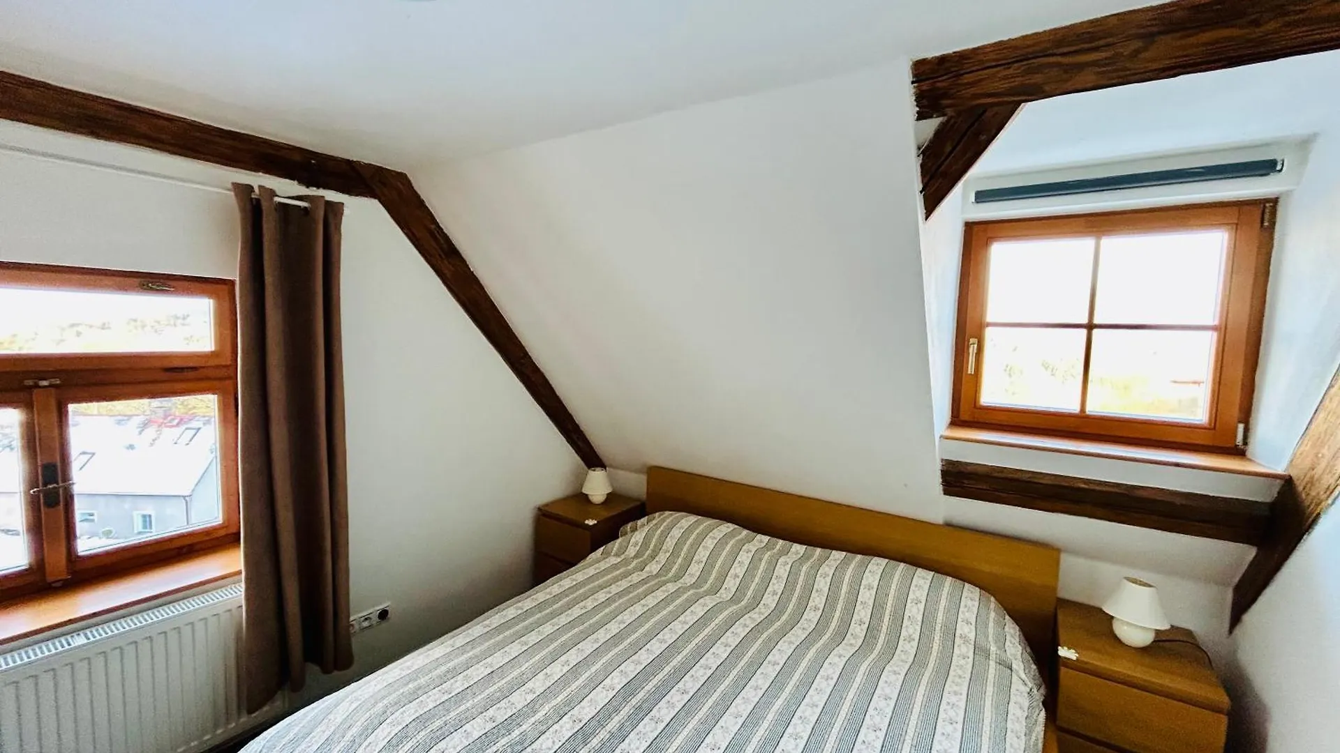 Dvur Stran & Wellness Hotel Karlsbad